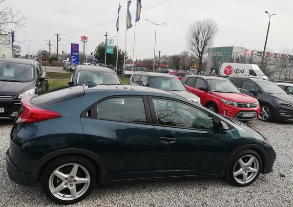 Honda Civic cena 45900 przebieg: 185000, rok produkcji 2013 z Piastów małe 191